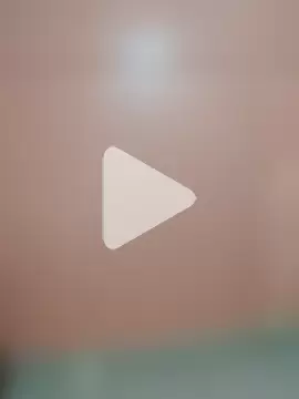 Luciouslips00 photo 1