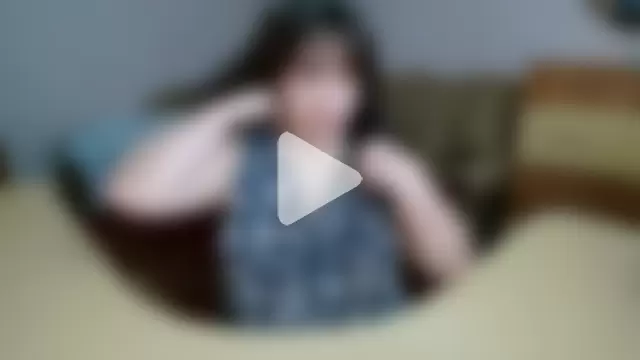 Lucretia_Goldi_ photo 10