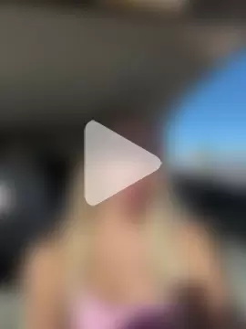 LuisaBecker photo 13