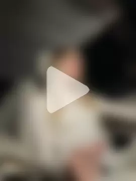 LuisaBecker photo 11