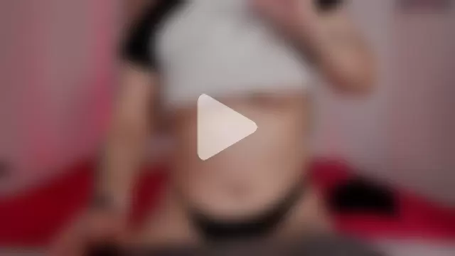 Luna_and_lindsy photo 3