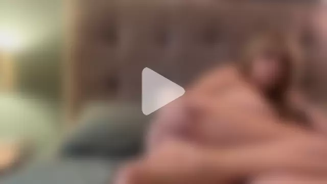 LustfulLuna_ photo 20