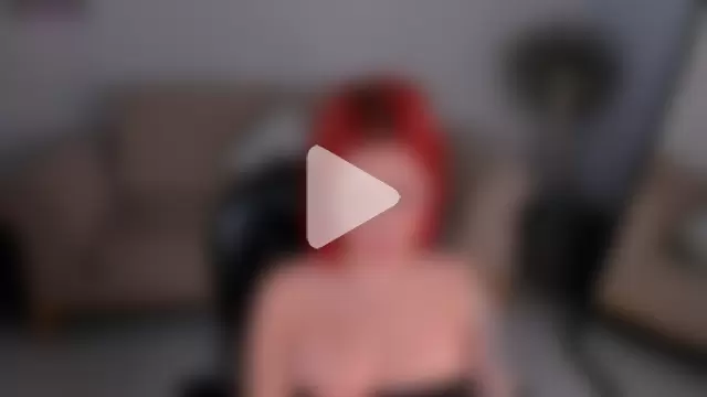 MadelineFox photo 12