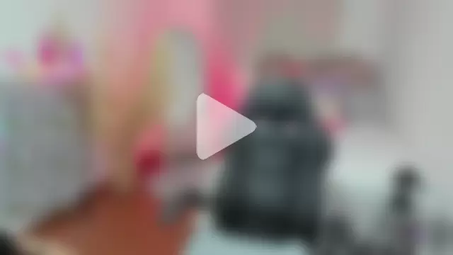 Mariam_Lopez__ photo 1