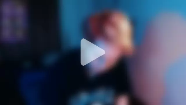 Marieblueeyes photo 23