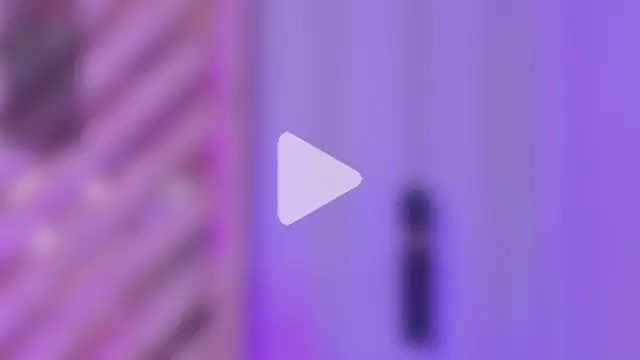 Martina-Roberts- photo 2