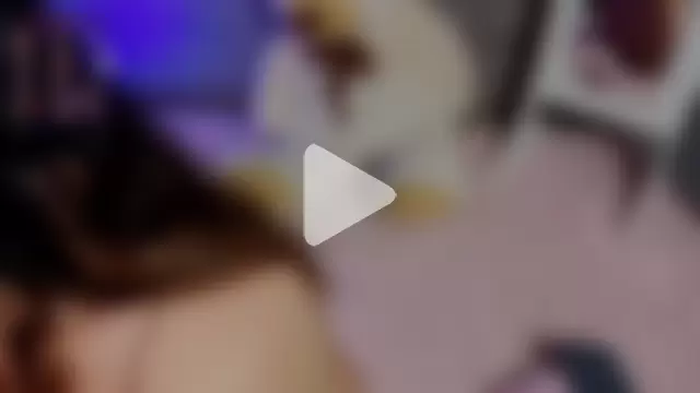 MeganAdamms photo 20