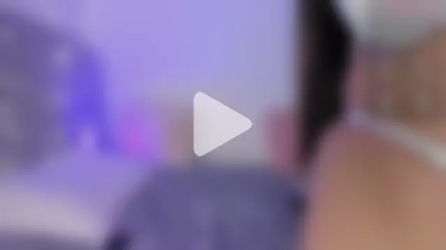 Megannklein photo 17