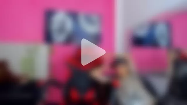 MiaAndTeylor photo 30