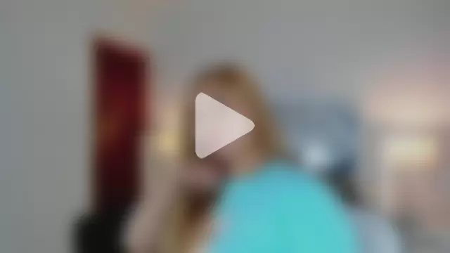 MikaelaStone photo 3