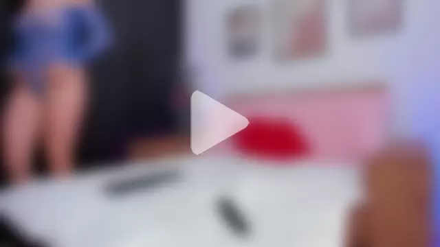 MissCharlize photo 11