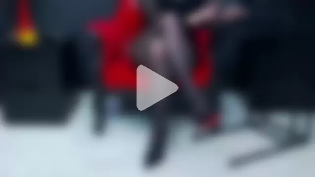 MistressDora photo 30