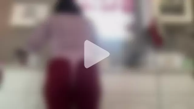 MommyConfident photo 1