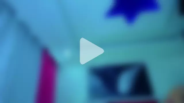 NahomiCamper photo 3