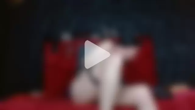 NahomiiPriestt photo 8