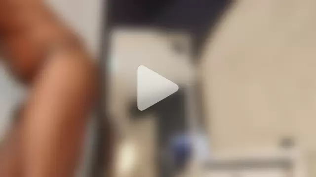 NaomiQueents photo 27