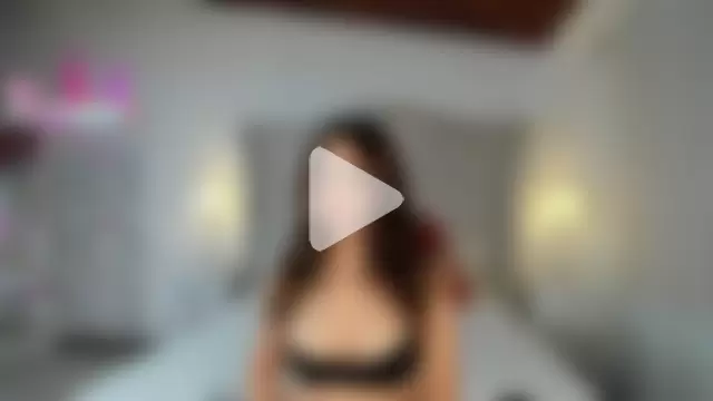 Naughtykitty4 photo 1