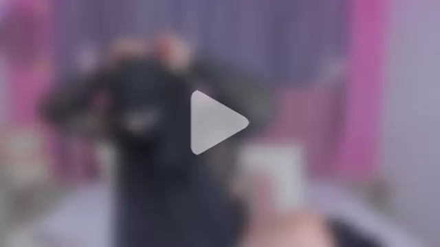 Nayla-Mouna photo 30