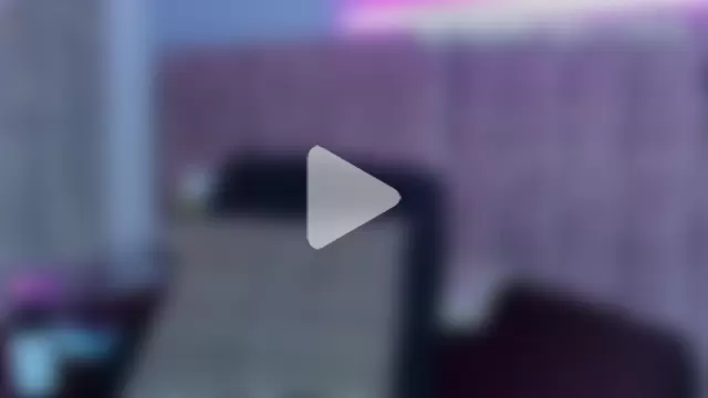 Niicolle_Evanss photo 1