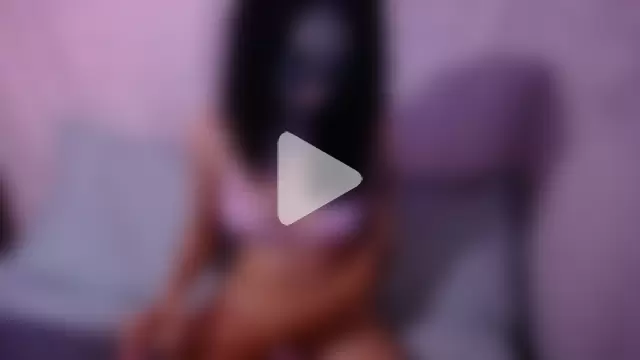 NyxViolet photo 17