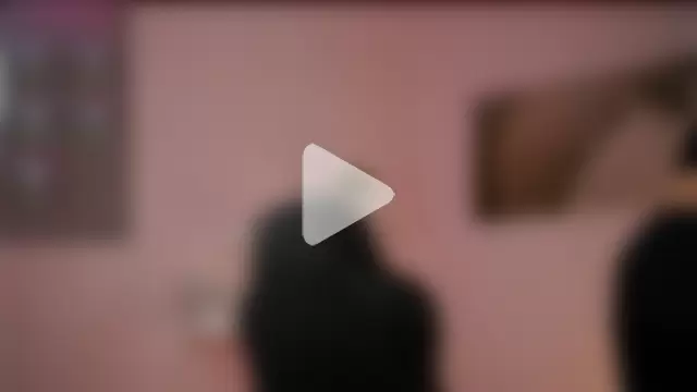 Playful_Issa photo 10