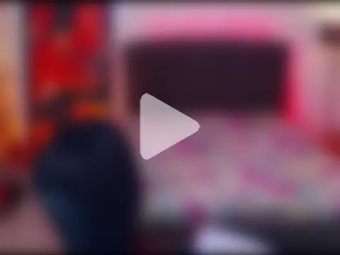 PlayfullOliviaTS photo 24