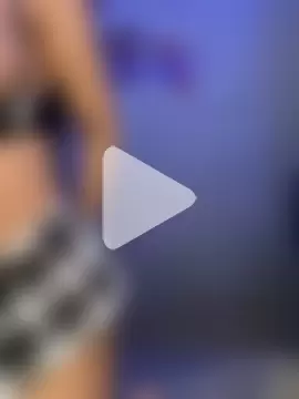 PrettyYoungHugeCockTS photo 10