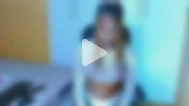 Prettybrowngirl photo 2