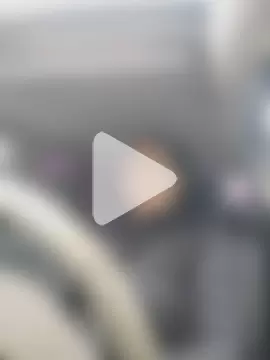 PublicMellyBigLabia photo 16