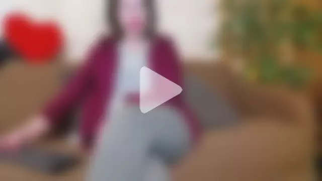 PublicMellyBigLabia photo 11