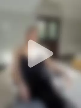 QueenTricks1 photo 3