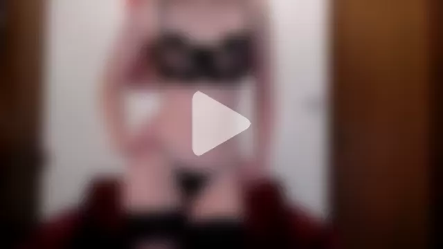 RagazzaAnnoiata photo 2