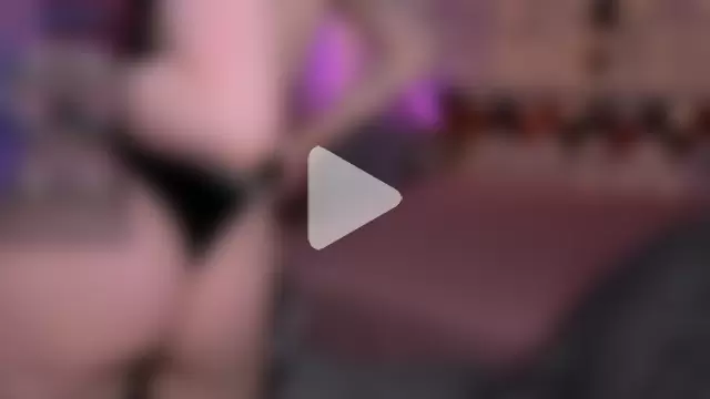 RebeccaAster photo 13