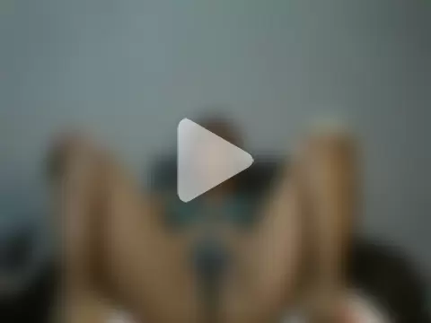 RoaringQueenX photo 5