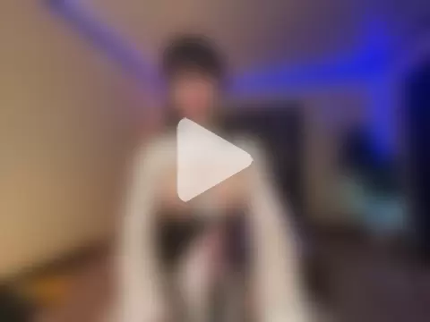 SEDUCTRESSxBIGCOCK photo 27