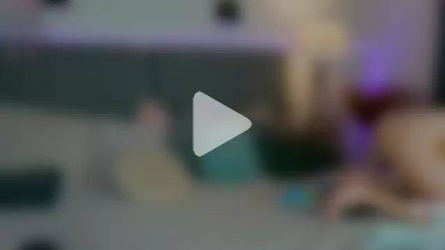 Selena_Lily photo 28