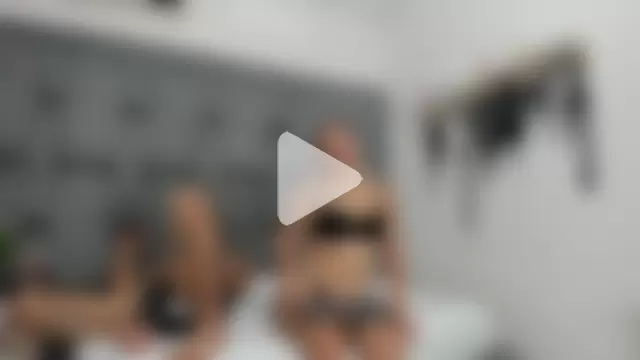 SeleneAndDorian photo 27