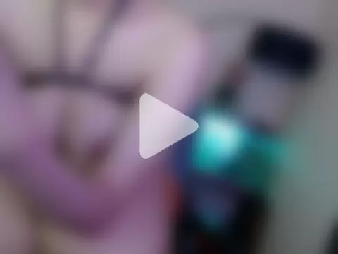 ShantalFoxxy_ photo 8