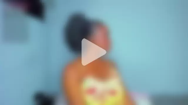 Sofi_Smiley photo 10