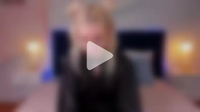 TiffanyPeachi photo 5