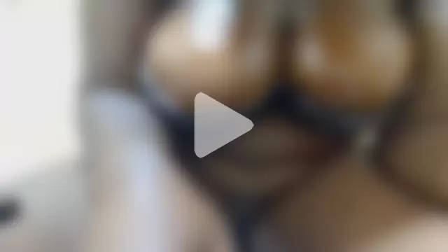 Titty-Goddess photo 4