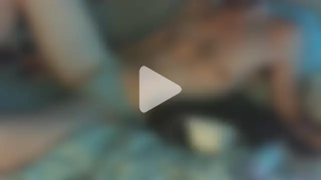 Twowellshapedheads photo 3