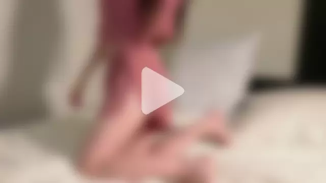 UncrownQueen photo 2