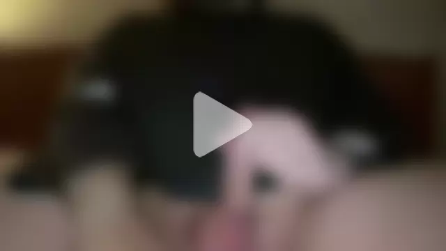 UrgingBackroom photo 5