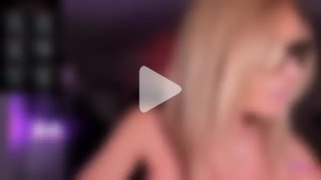 VelvetBarbie photo 3