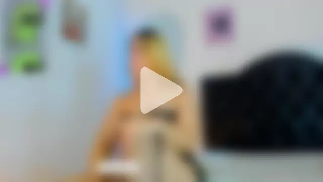 Vickyallien photo 19