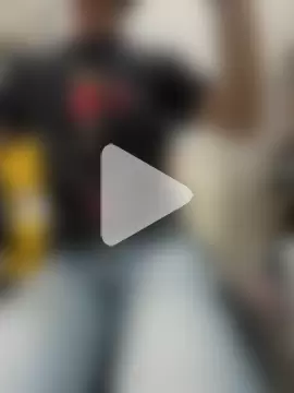 Weakofficeworker photo 2