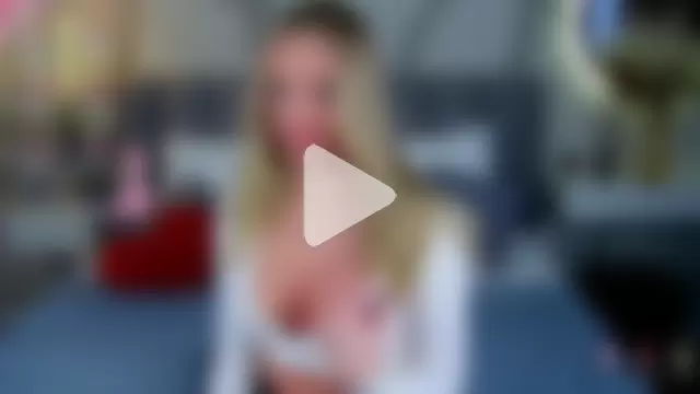 WoW__JuliaBlonde photo 4