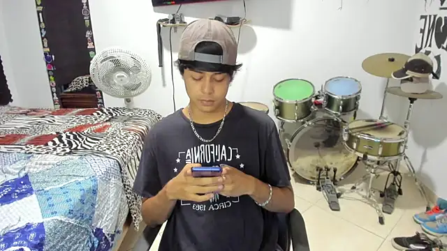 Zack_falcon photo 20