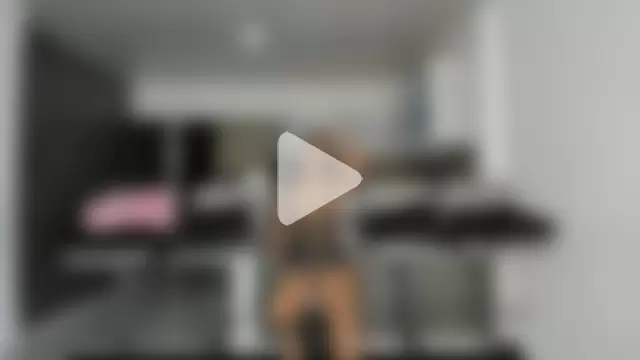 Zoe-Williams photo 13